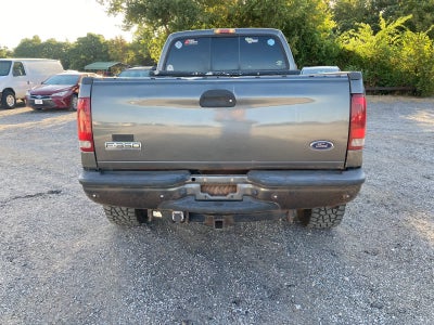 2006 Ford Super Duty F-350 SRW XL