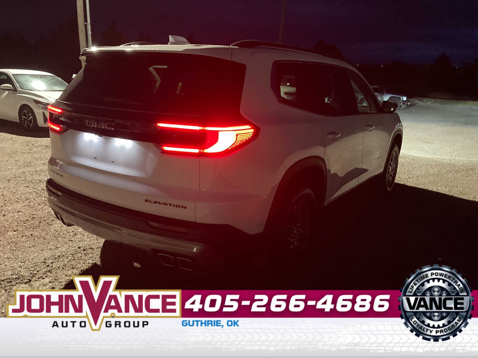 2025 GMC Acadia Elevation