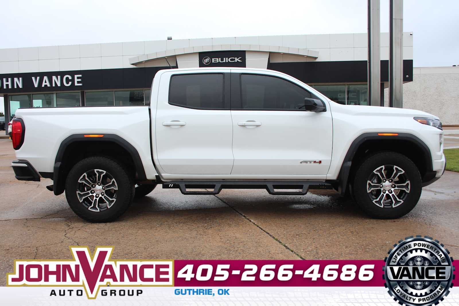 2025 GMC Canyon AT4