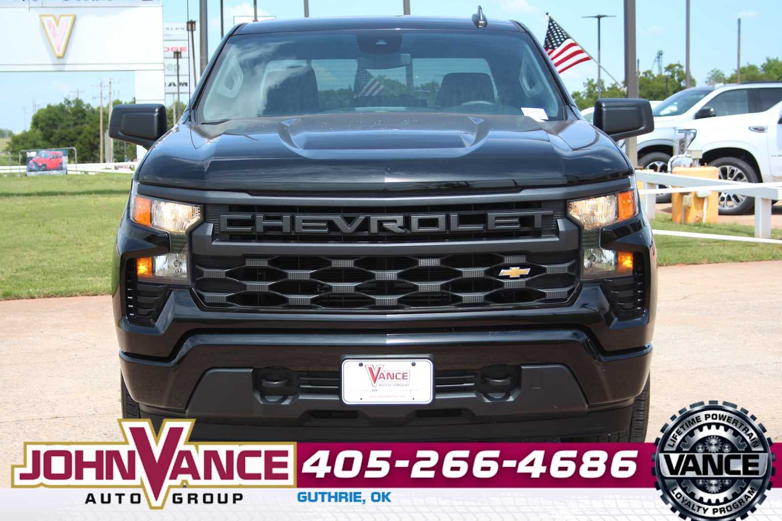2023 Chevrolet Silverado 1500 Custom