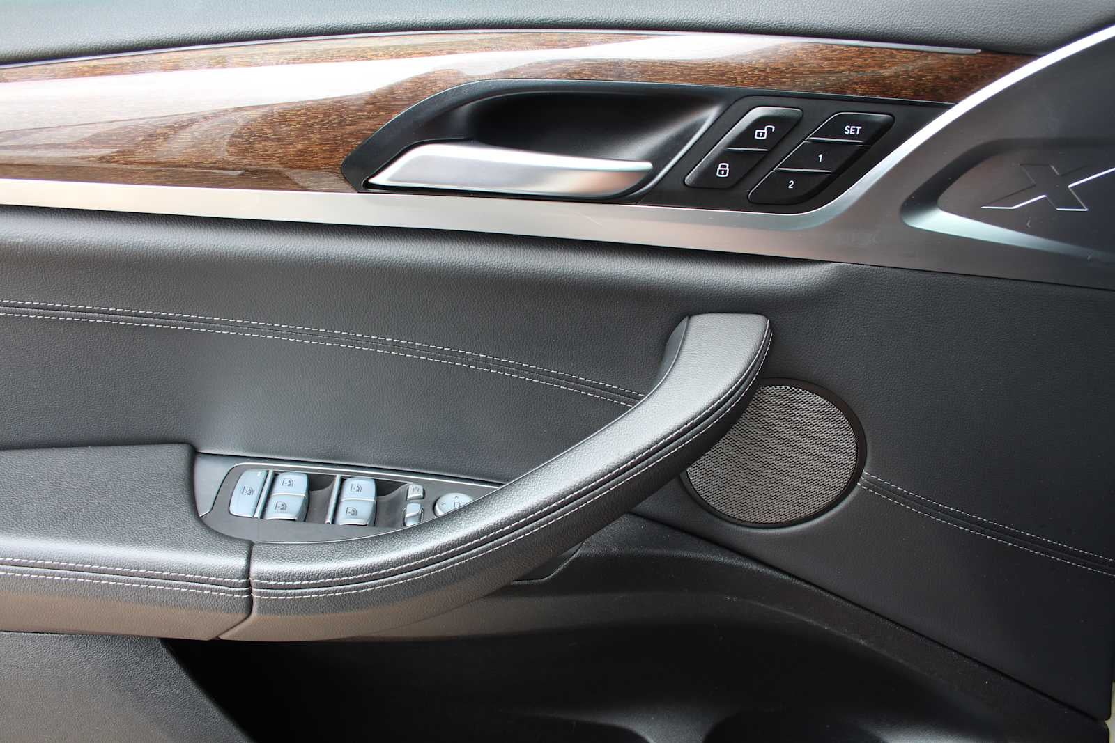2021 BMW X4 xDrive30i