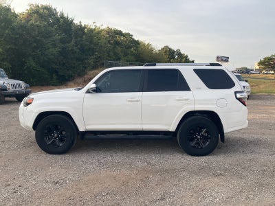2020 Toyota 4Runner SR5