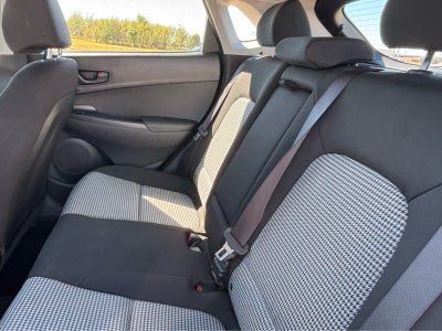2023 Hyundai Kona SE