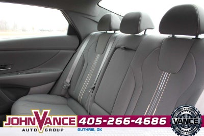 2025 Hyundai Elantra SEL Convenience