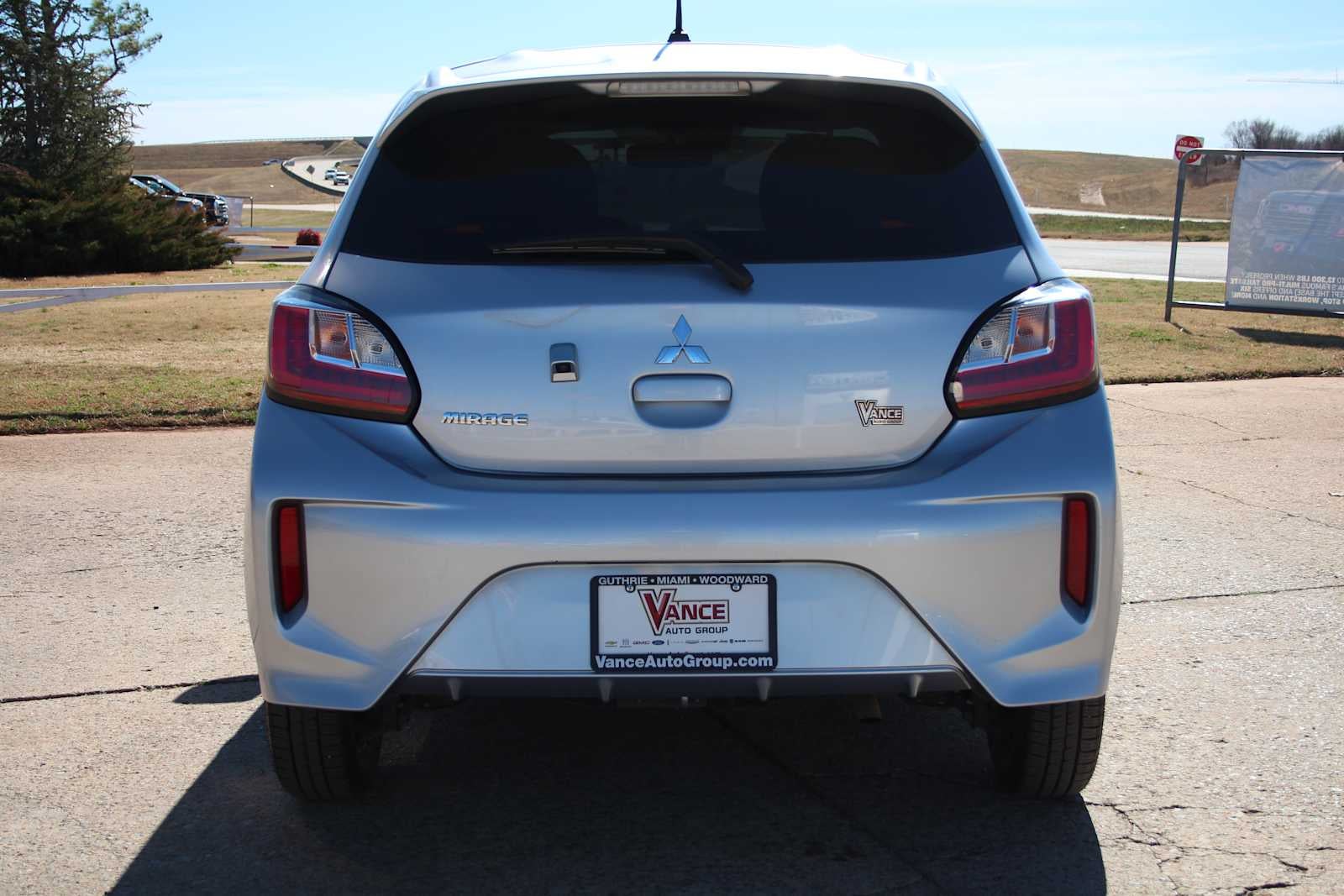 2024 Mitsubishi Mirage ES