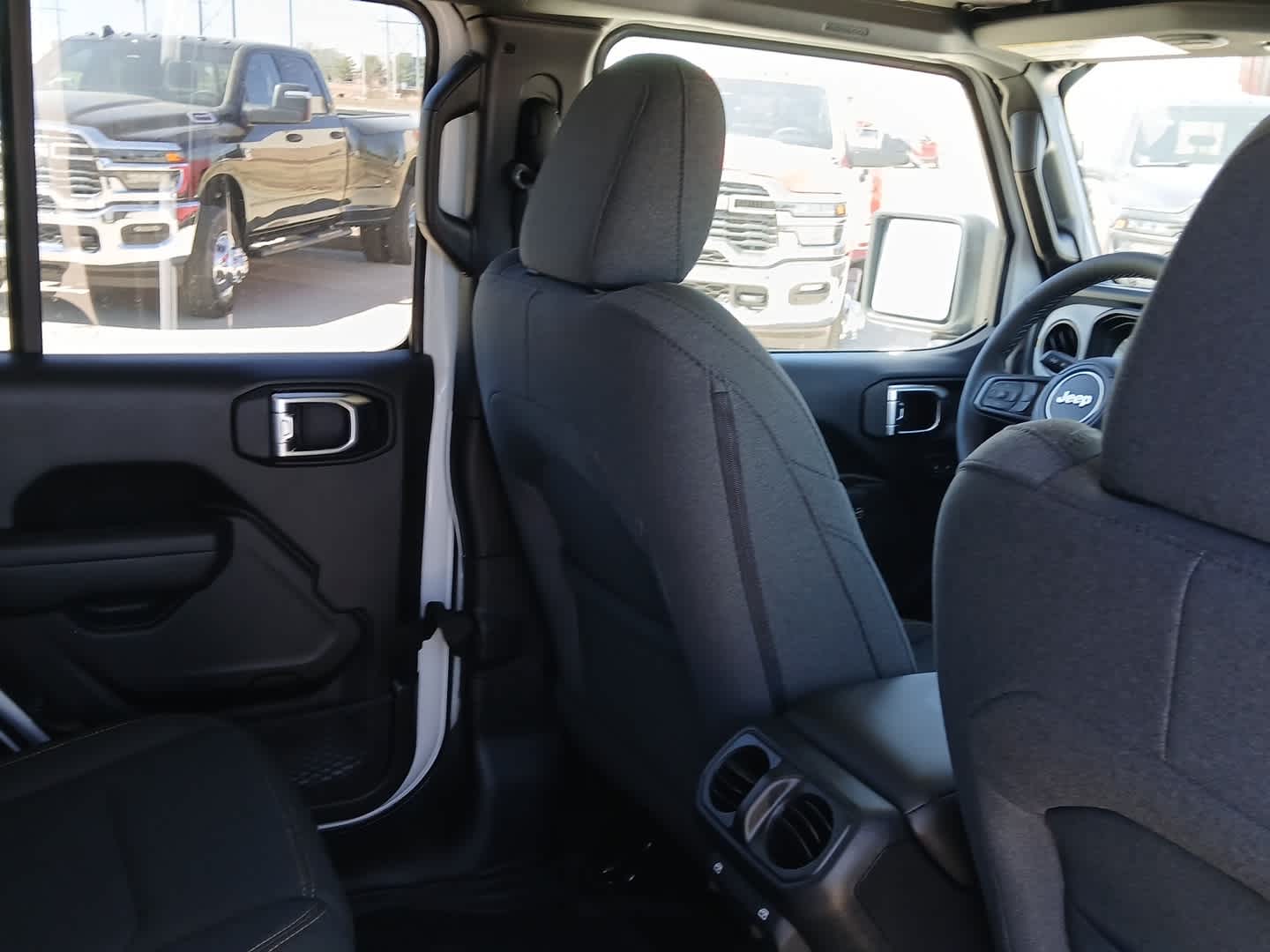 2025 Jeep Wrangler 4-Door Summit 4x4