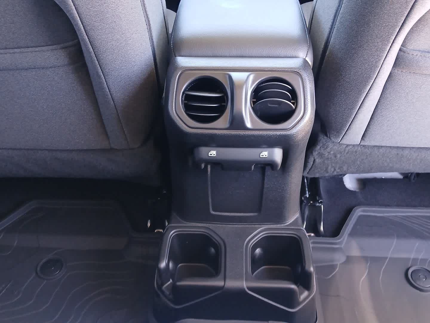 2025 Jeep Wrangler 4-Door Summit 4x4