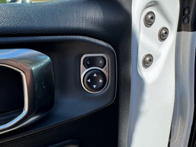 2025 Jeep Wrangler 4-Door Summit 4x4