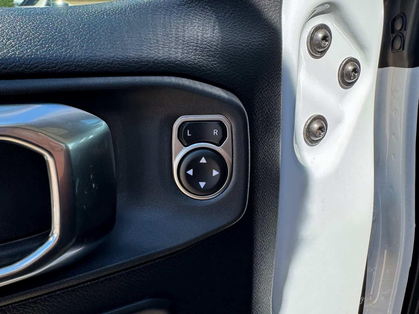 2025 Jeep Wrangler 4-Door Summit 4x4