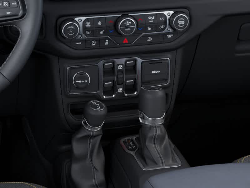 2025 Jeep Wrangler 4-Door Summit 4x4