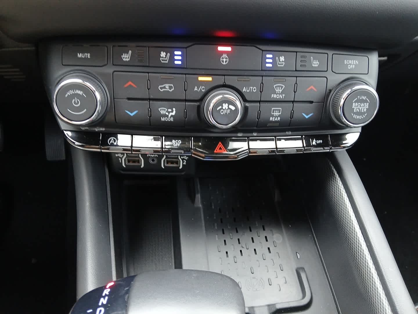 2025 Dodge Durango GT - Photo 32