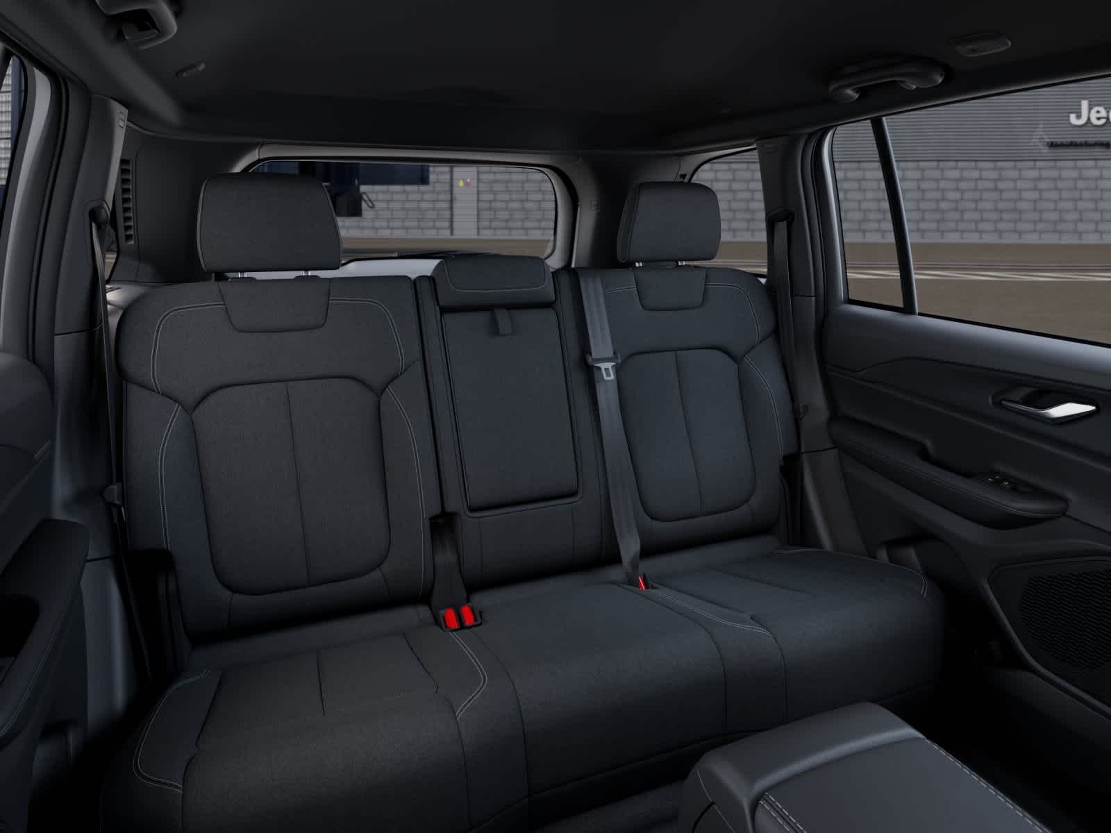 2027 Jeep Grand Cherokee GRAND CHEROKEE LAREDO 4X2