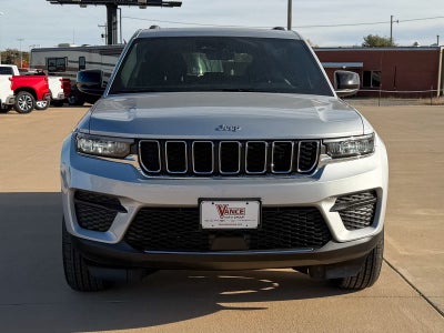 2025 Jeep Grand Cherokee GRAND CHEROKEE LAREDO X 4X4
