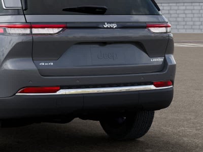 2027 Jeep Grand Cherokee GRAND CHEROKEE LAREDO X 4X4