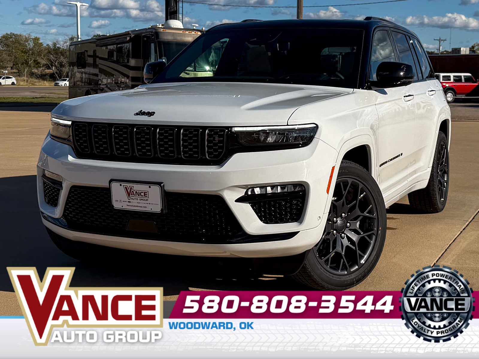 2025 Jeep Grand Cherokee GRAND CHEROKEE SUMMIT RESERVE 4X4