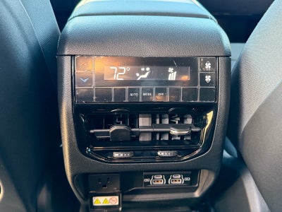 2025 Jeep Grand Cherokee L GRAND CHEROKEE L LAREDO X 4X4