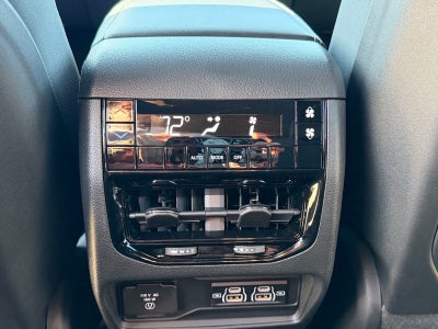 2025 Jeep Grand Cherokee L GRAND CHEROKEE L LAREDO X 4X4