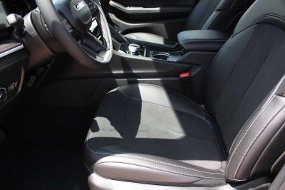 2026 Jeep Grand Cherokee L GRAND CHEROKEE L LAREDO ALTITUDE 4X4