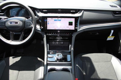 2026 Jeep Grand Cherokee L GRAND CHEROKEE L LAREDO ALTITUDE 4X4