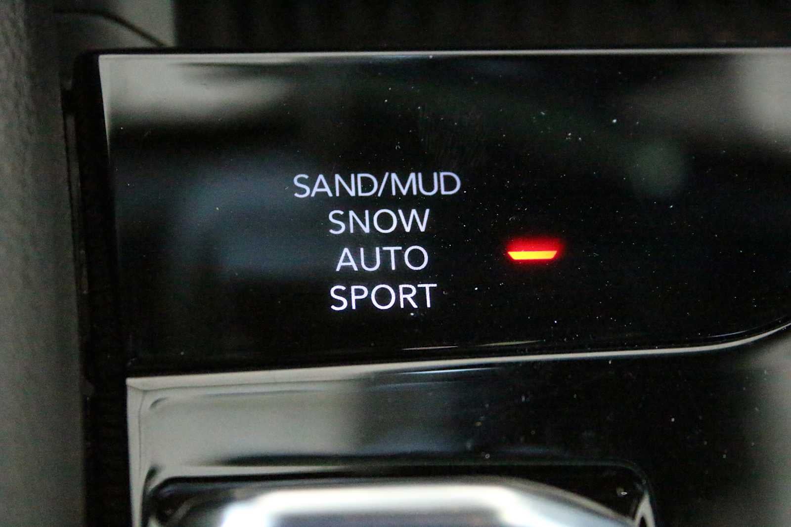 2026 Jeep Grand Cherokee L GRAND CHEROKEE L LAREDO ALTITUDE 4X4