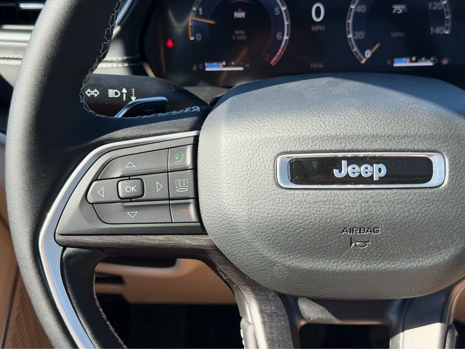 2025 Jeep Grand Cherokee L GRAND CHEROKEE L LIMITED 4X4