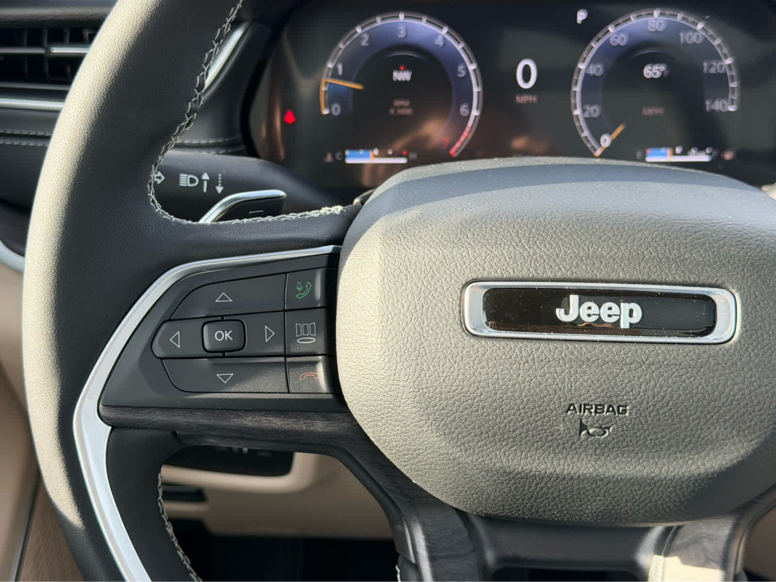 2025 Jeep Grand Cherokee L GRAND CHEROKEE L LIMITED 4X4