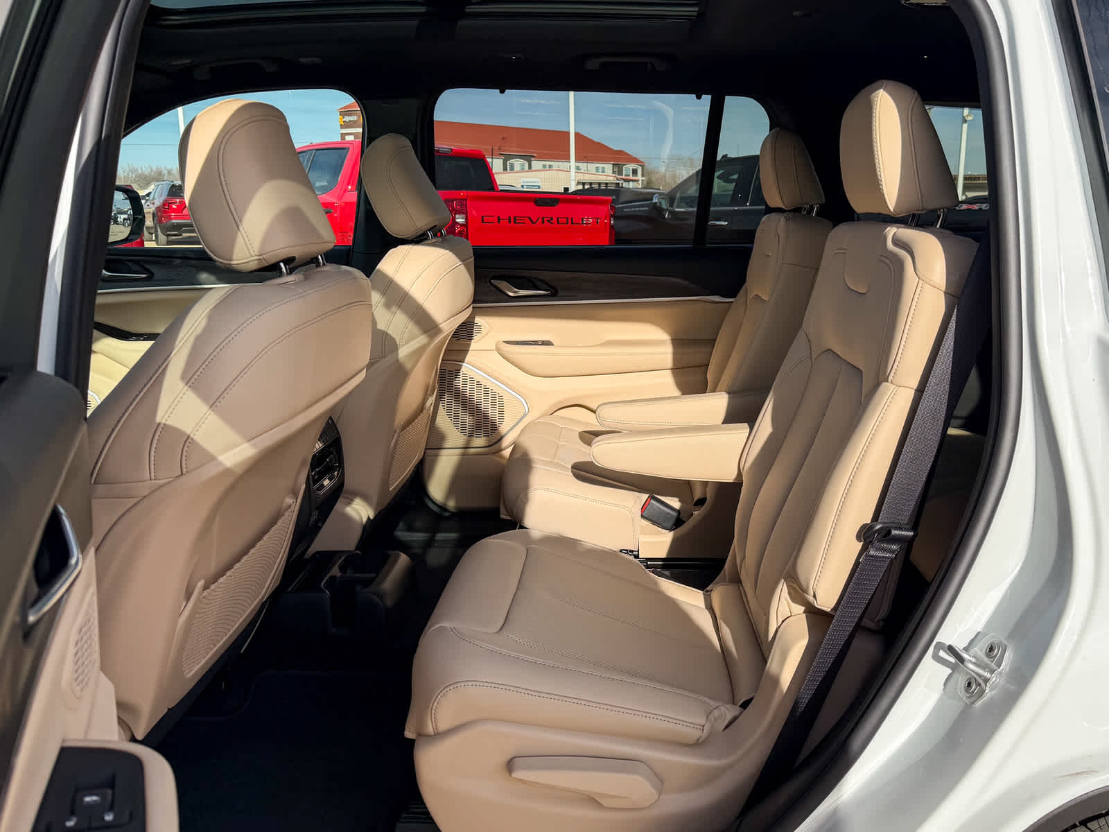 2025 Jeep Grand Cherokee L GRAND CHEROKEE L LIMITED 4X4