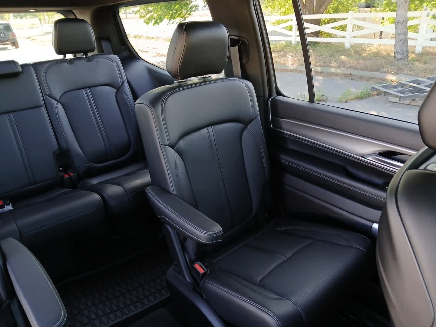 2026 Jeep Grand Wagoneer GRAND WAGONEER UPLAND 4X4