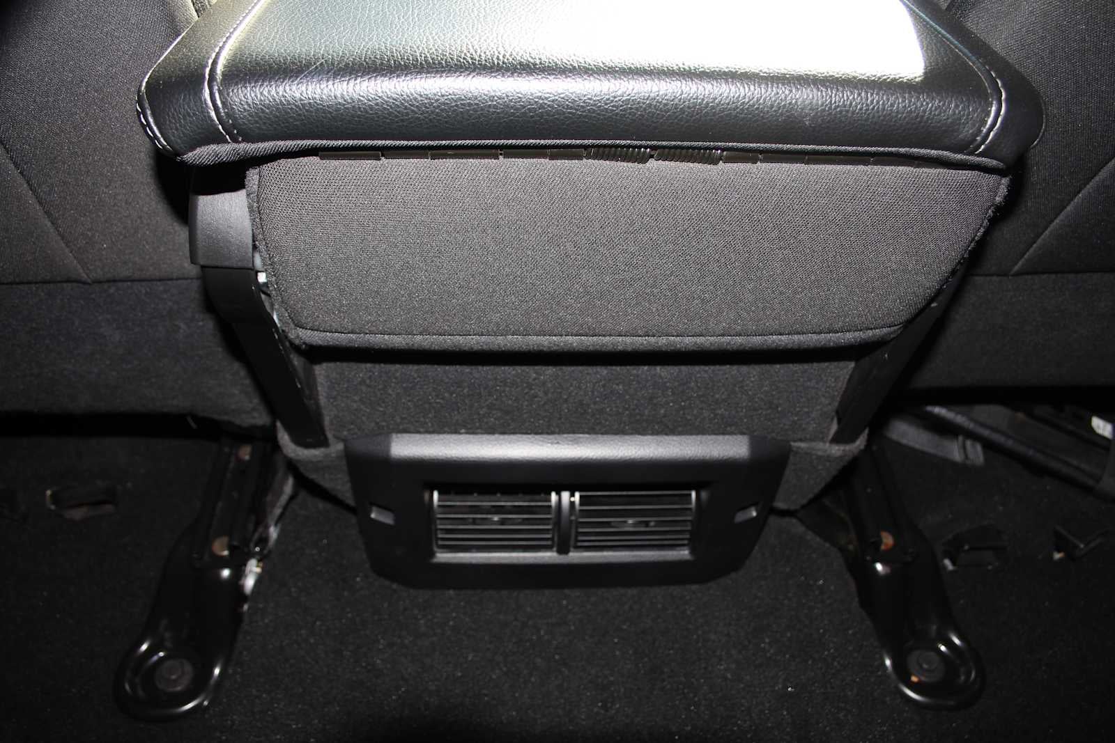 2024 RAM Ram 1500 Classic Warlock Crew Cab 4x2 5'7' Box