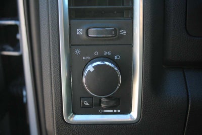 2024 RAM Ram 1500 Classic Warlock Crew Cab 4x2 5'7' Box