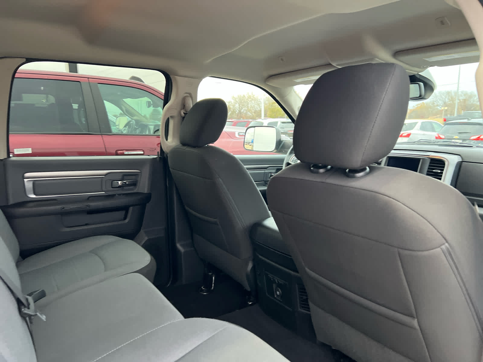 2023 RAM Ram 1500 Classic SLT Crew Cab 4x4 5'7' Box