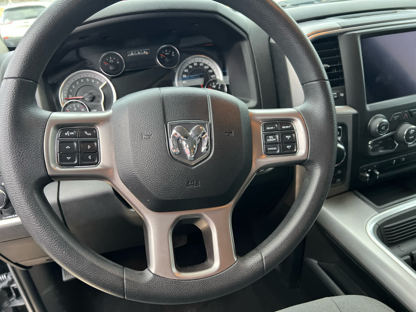 2023 RAM Ram 1500 Classic SLT Crew Cab 4x4 5'7' Box