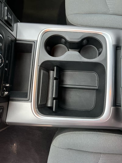 2023 RAM Ram 1500 Classic SLT Crew Cab 4x4 5'7' Box