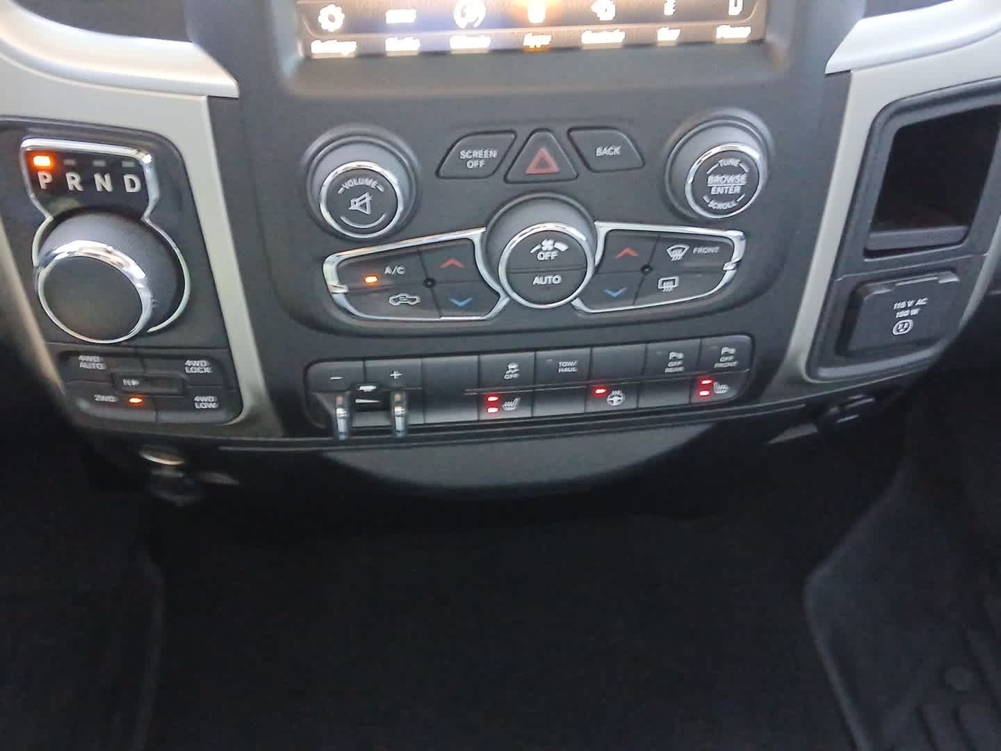 2018 RAM Ram 1500 Big Horn Crew Cab 4x4 5'7' Box