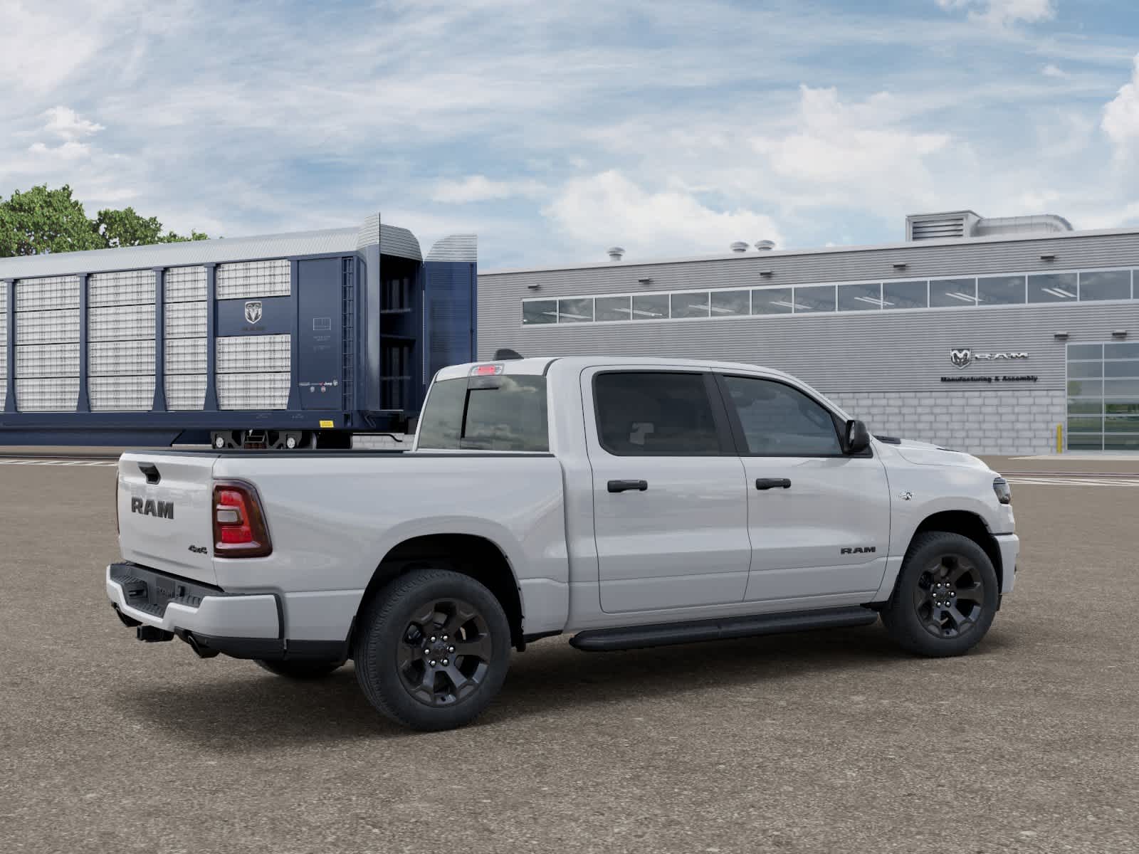 2026 RAM Ram 1500 RAM 1500 EXPRESS CREW CAB 4X4 5'7' BOX