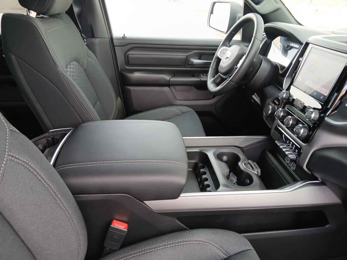 2026 RAM Ram 1500 RAM 1500 EXPRESS CREW CAB 4X4 5'7' BOX