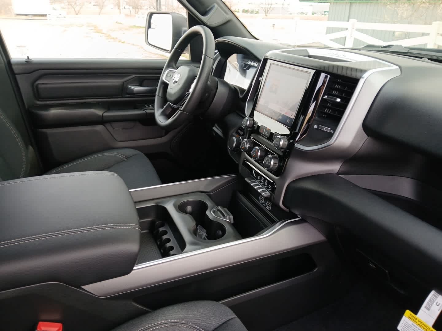 2026 RAM Ram 1500 RAM 1500 EXPRESS CREW CAB 4X4 5'7' BOX