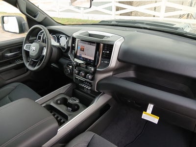 2026 RAM Ram 1500 RAM 1500 EXPRESS CREW CAB 4X4 5'7' BOX