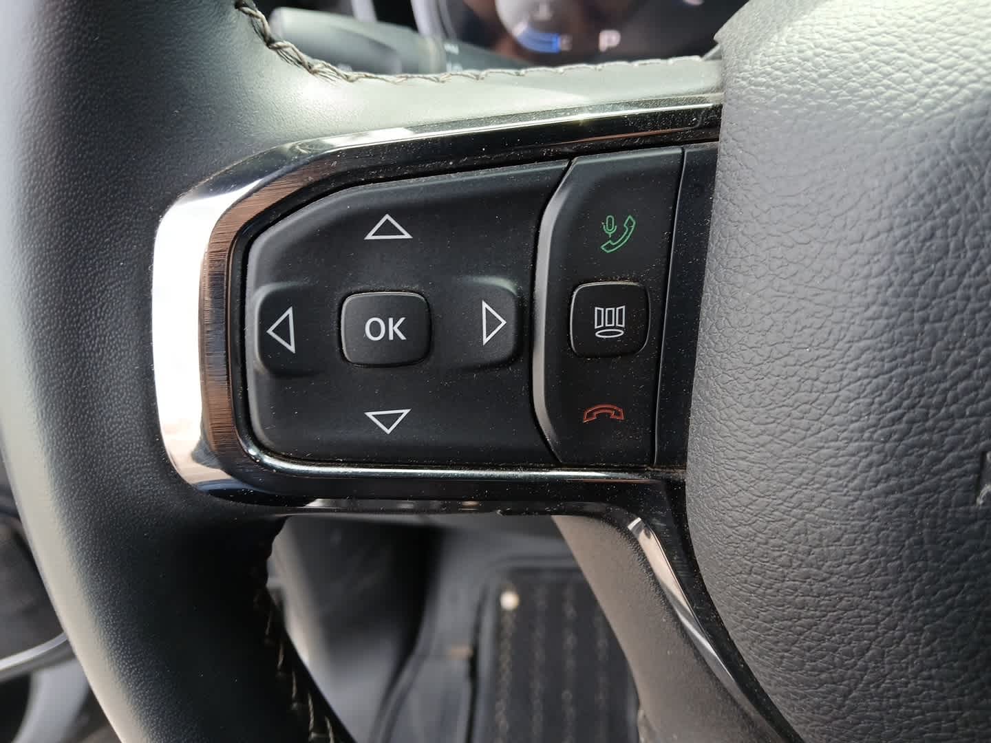 2024 RAM Ram 1500 Limited Crew Cab 4x4 5'7' Box