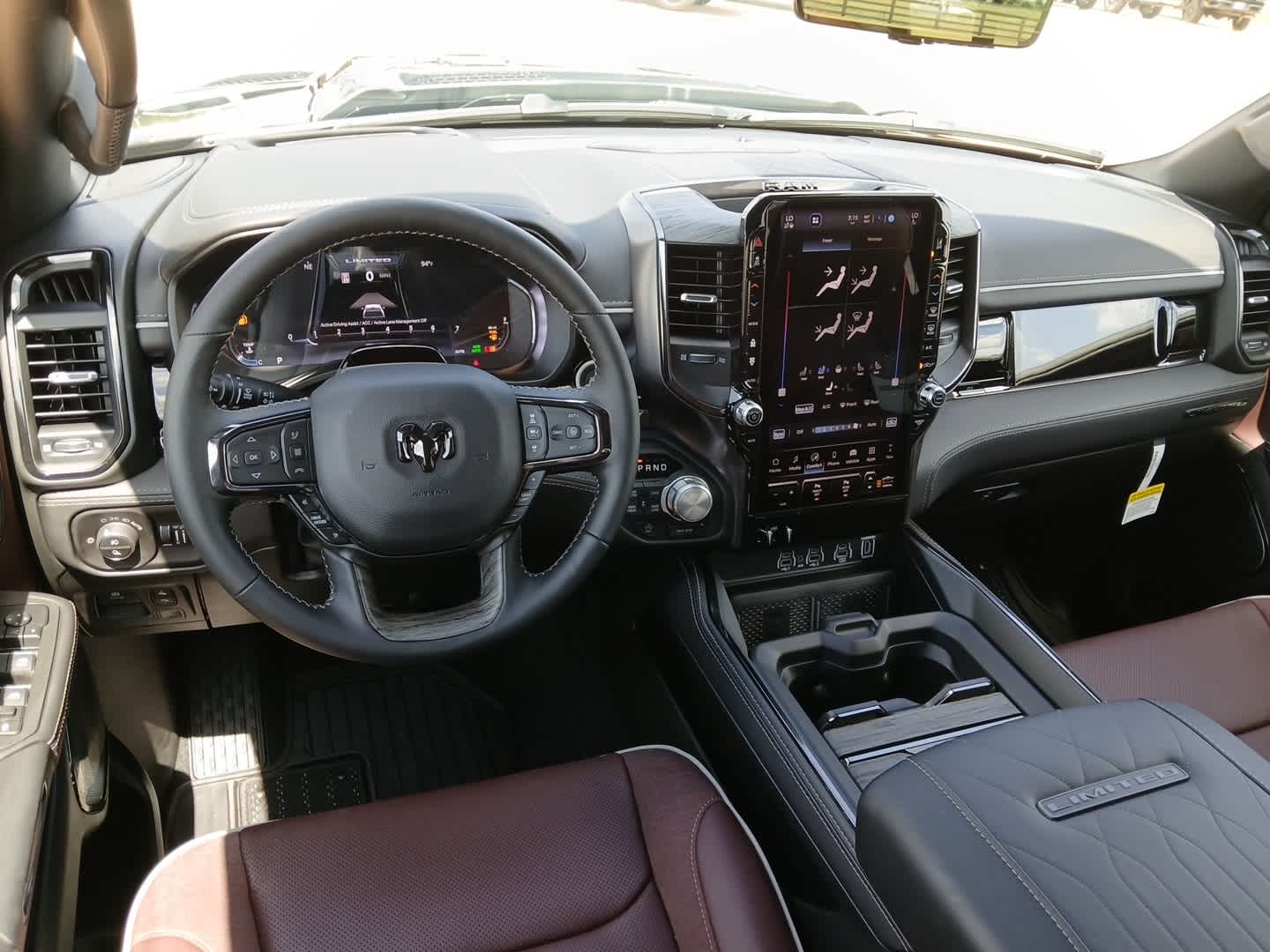 2026 RAM Ram 1500 RAM 1500 LIMITED CREW CAB 4X4 5'7' BOX