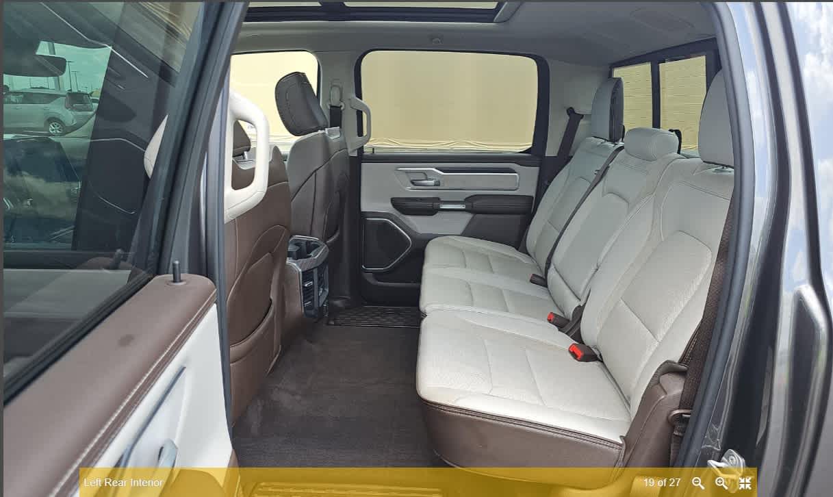 2025 RAM Ram 1500 Laramie Crew Cab 4x4 5'7' Box