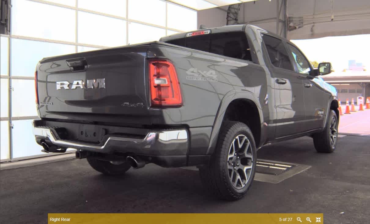 2025 RAM Ram 1500 Laramie Crew Cab 4x4 5'7' Box