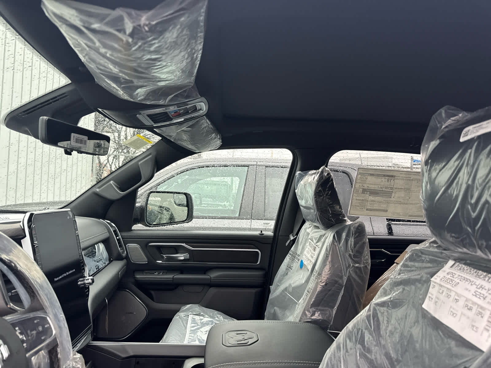 2026 RAM Ram 1500 RAM 1500 LARAMIE CREW CAB 4X4 5'7' BOX