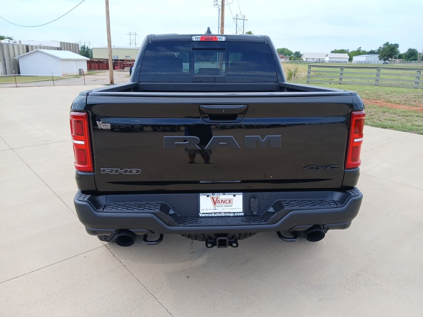 2026 RAM Ram 1500 RAM 1500 RHO CREW CAB 4X4 5'7' BOX