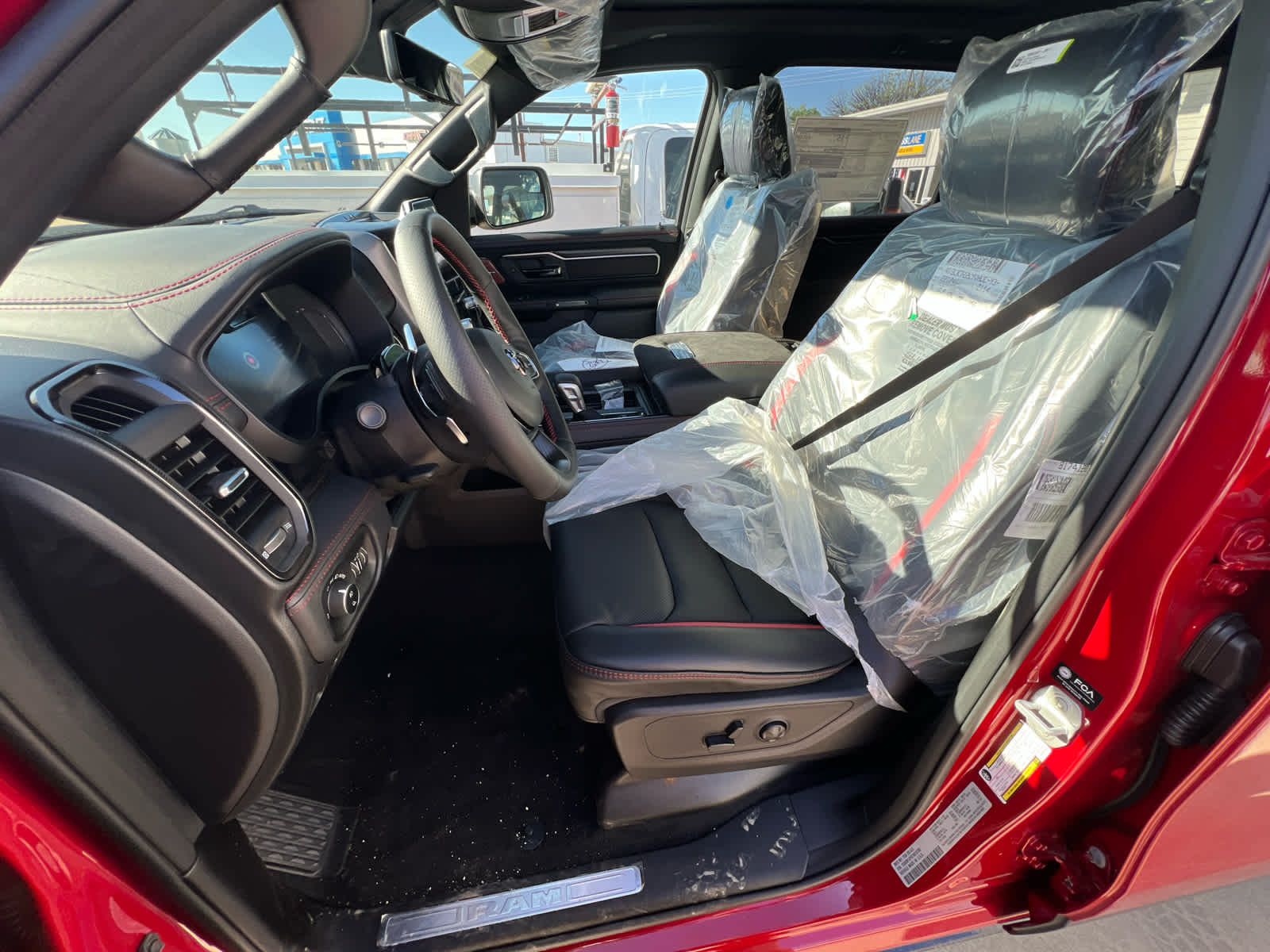 2026 RAM Ram 1500 RAM 1500 RHO CREW CAB 4X4 5'7' BOX