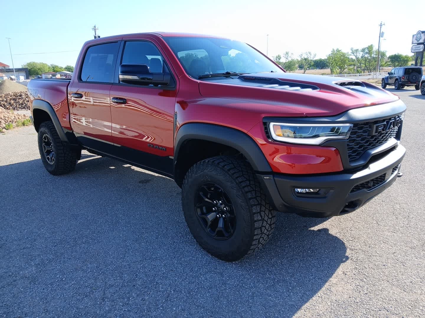 2026 RAM Ram 1500 RAM 1500 RHO CREW CAB 4X4 5'7' BOX