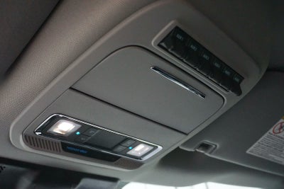 2025 Ford Super Duty F-350 DRW Pickup LARIAT