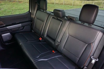 2025 Ford Super Duty F-350 DRW Pickup LARIAT
