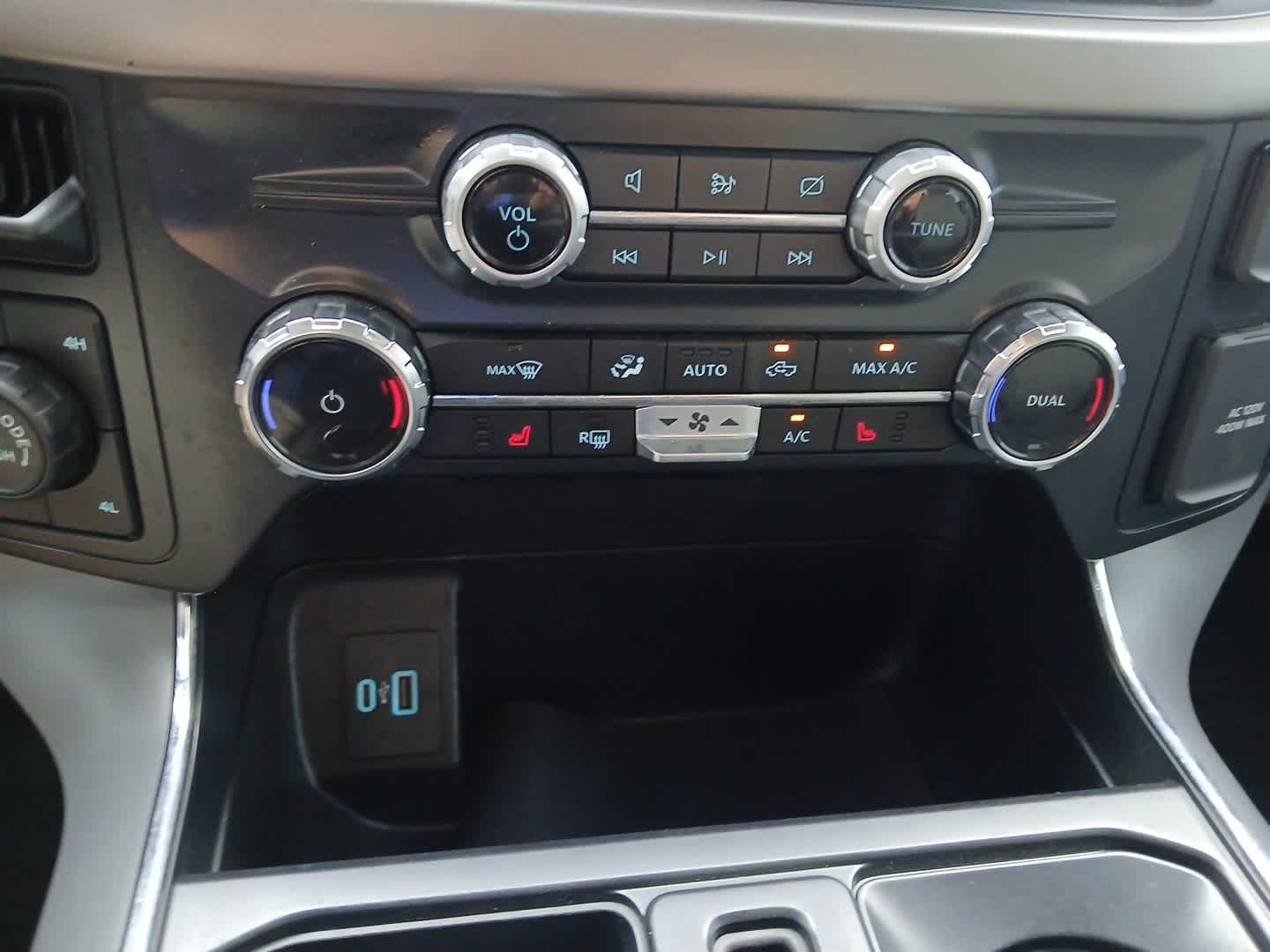 2024 Ford F-150 XLT - Photo 33