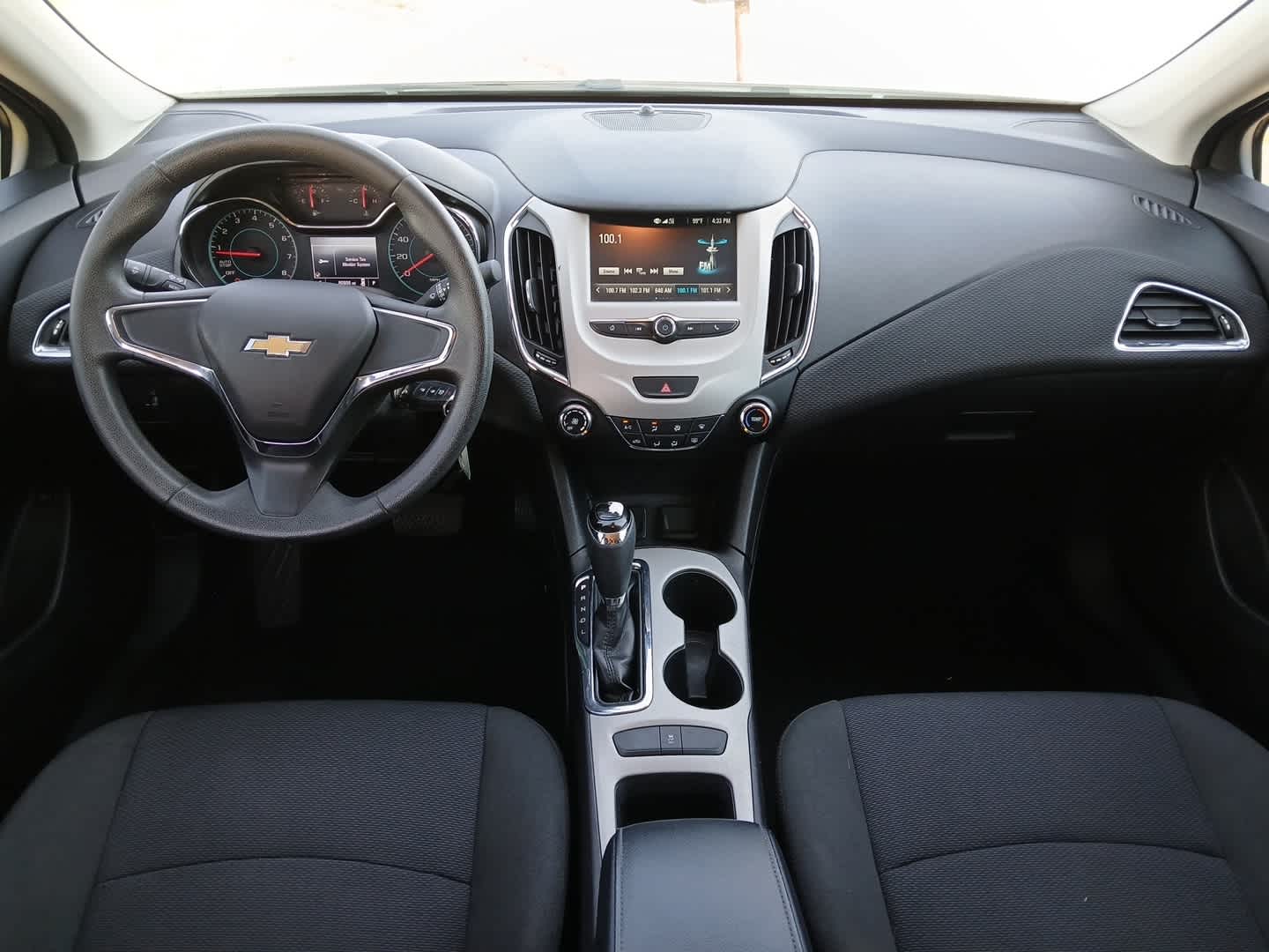 2017 Chevrolet Cruze LS Auto